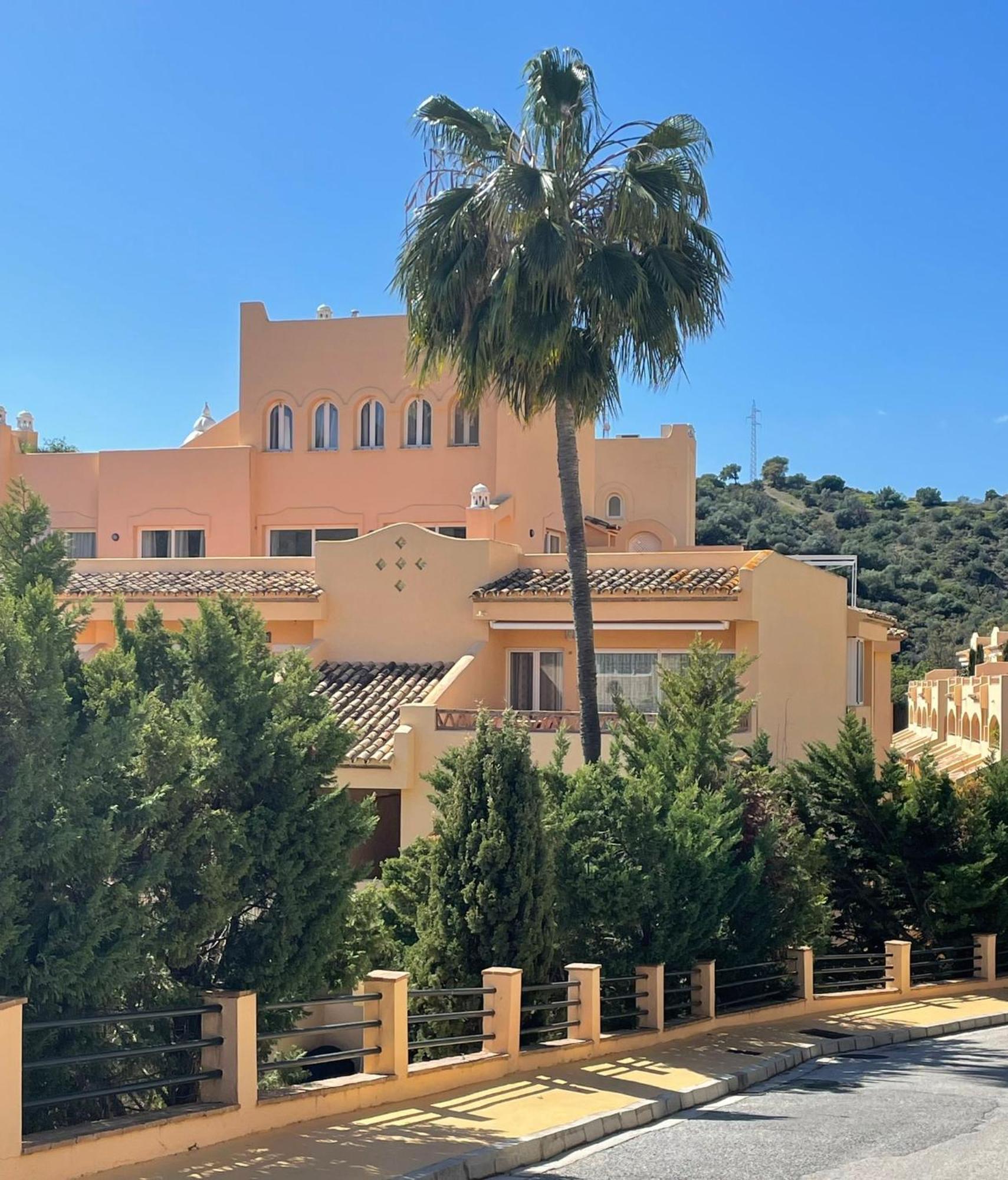Santa Maria Village, Elviria, Marbella Exterior photo